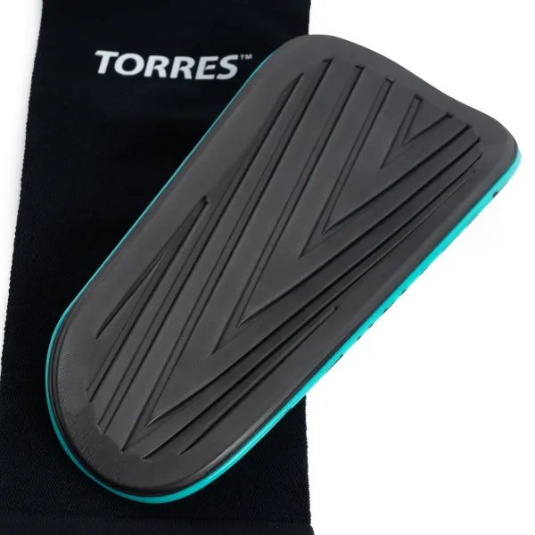 Щитки футбольные TORRES Pro за 1&nbsp;972 ₽ в Вологде